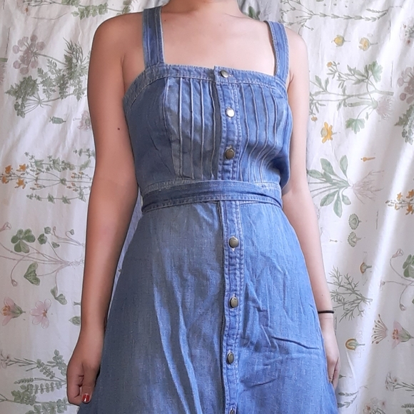 gap denim dress